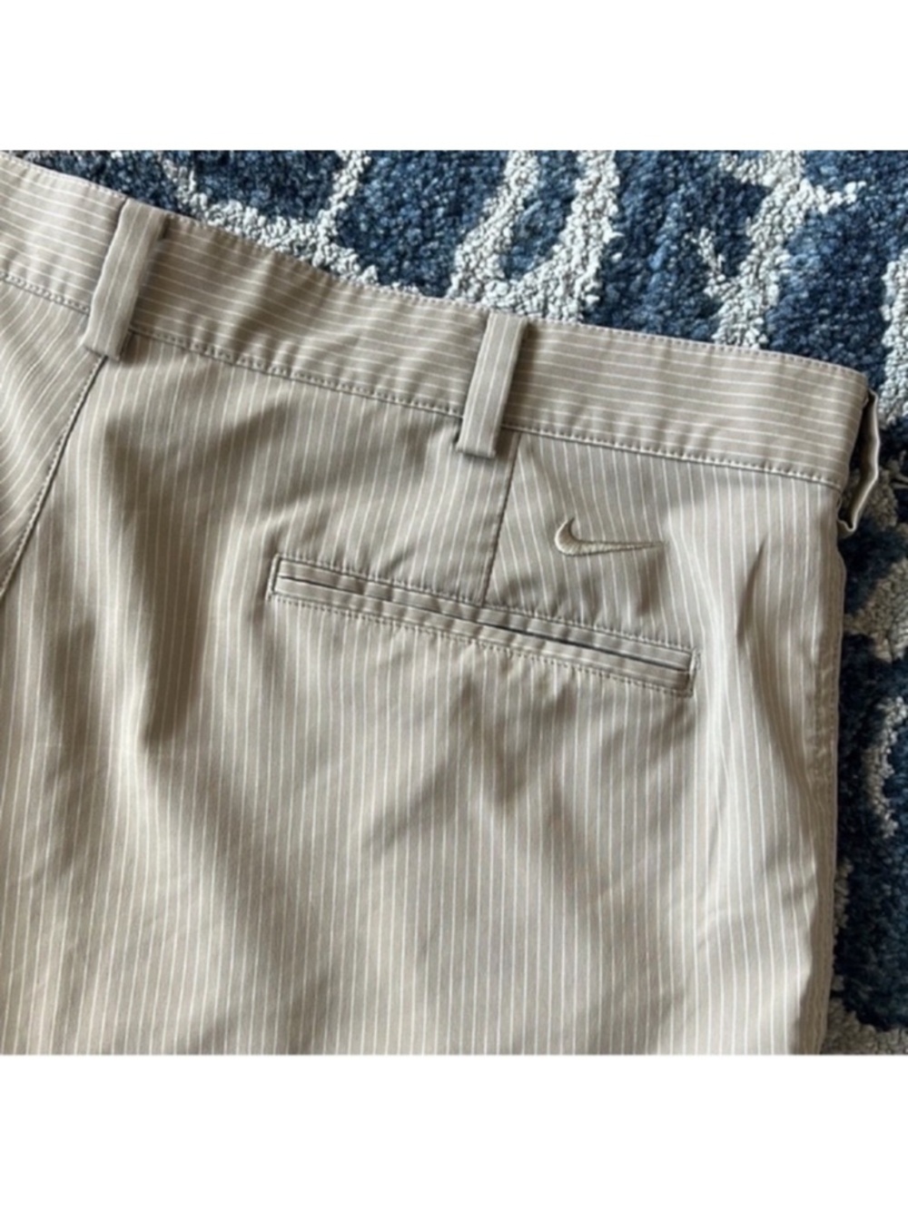 Nike Men’s Dri Fit Nylon Golf Shorts Sz 36 Striped Khaki White Stretchy - Picture 9 of 11